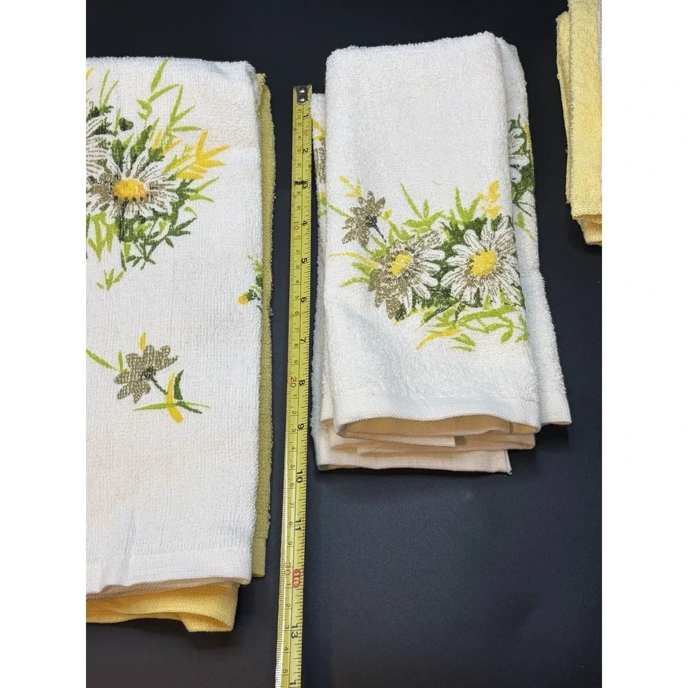 Floral Hand Towel Finger Towels/Washcloths Cotton Vtg Retro MCM 70s Green Yellow